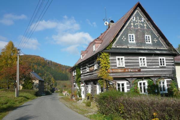 U Uhliru Hotel Liberec Ngoại thất bức ảnh